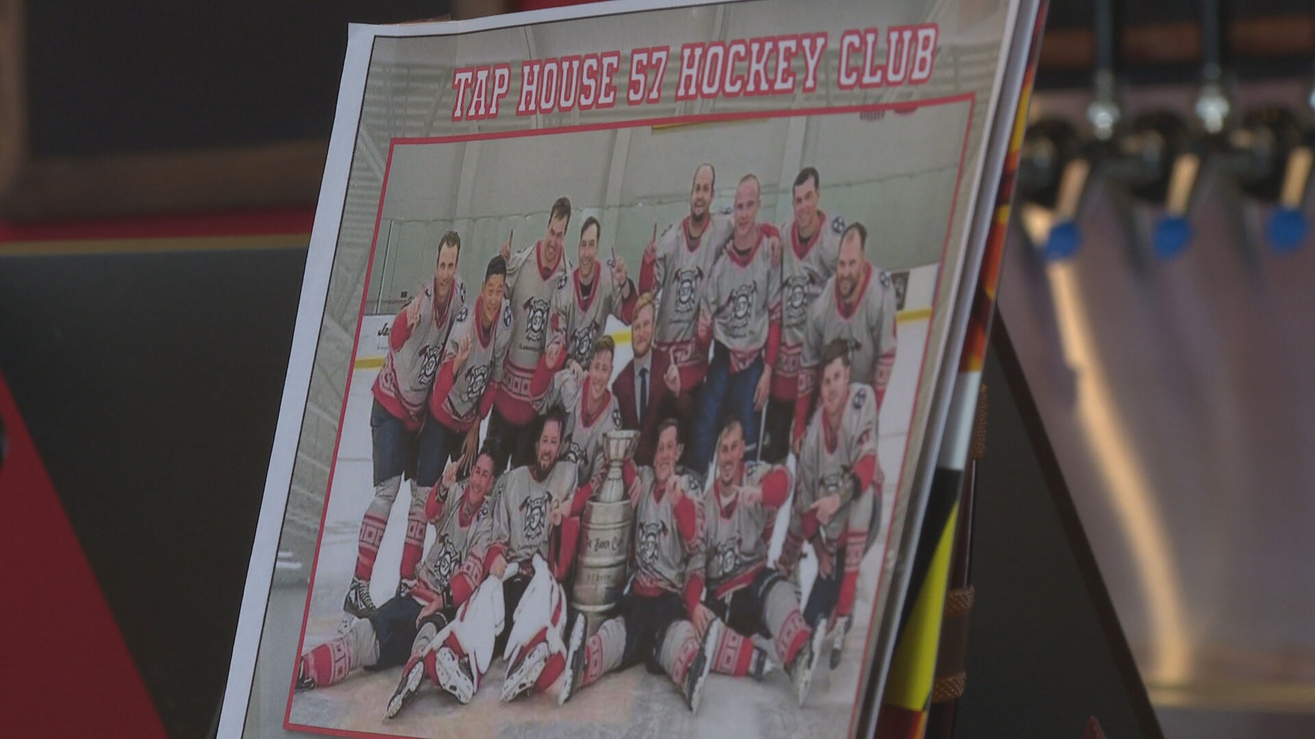 hockey game pkg.transfer_frame_815.jpeg
