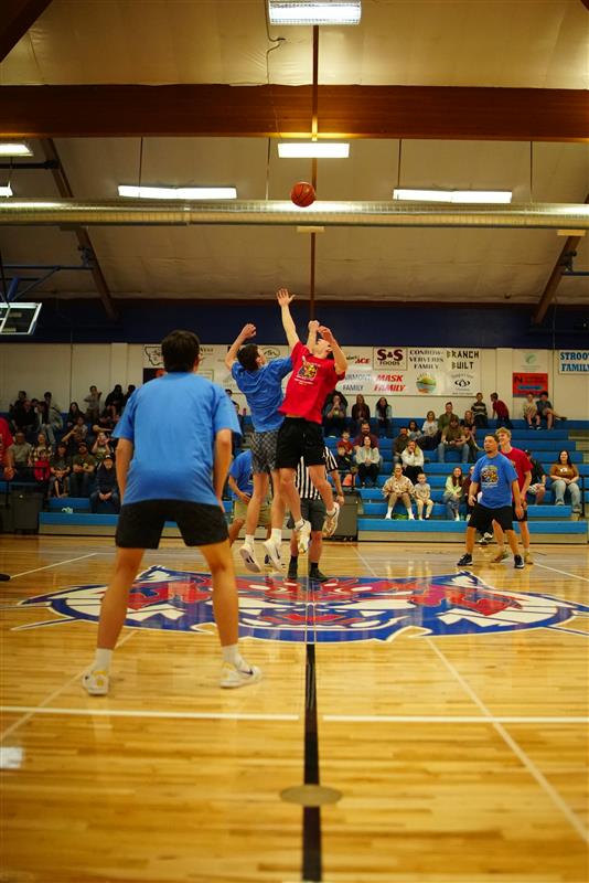 Mineral Guns vs Hoses basketball game