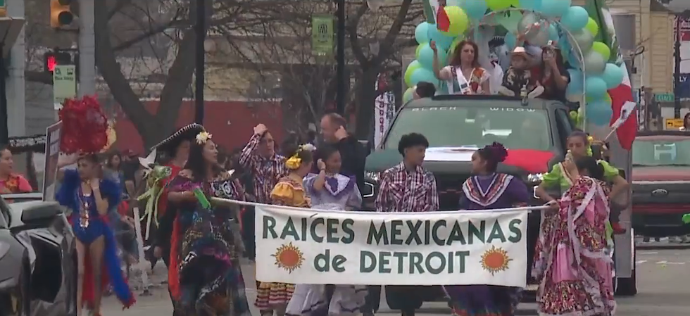 Detroit Cinco De Mayo Parade festival
