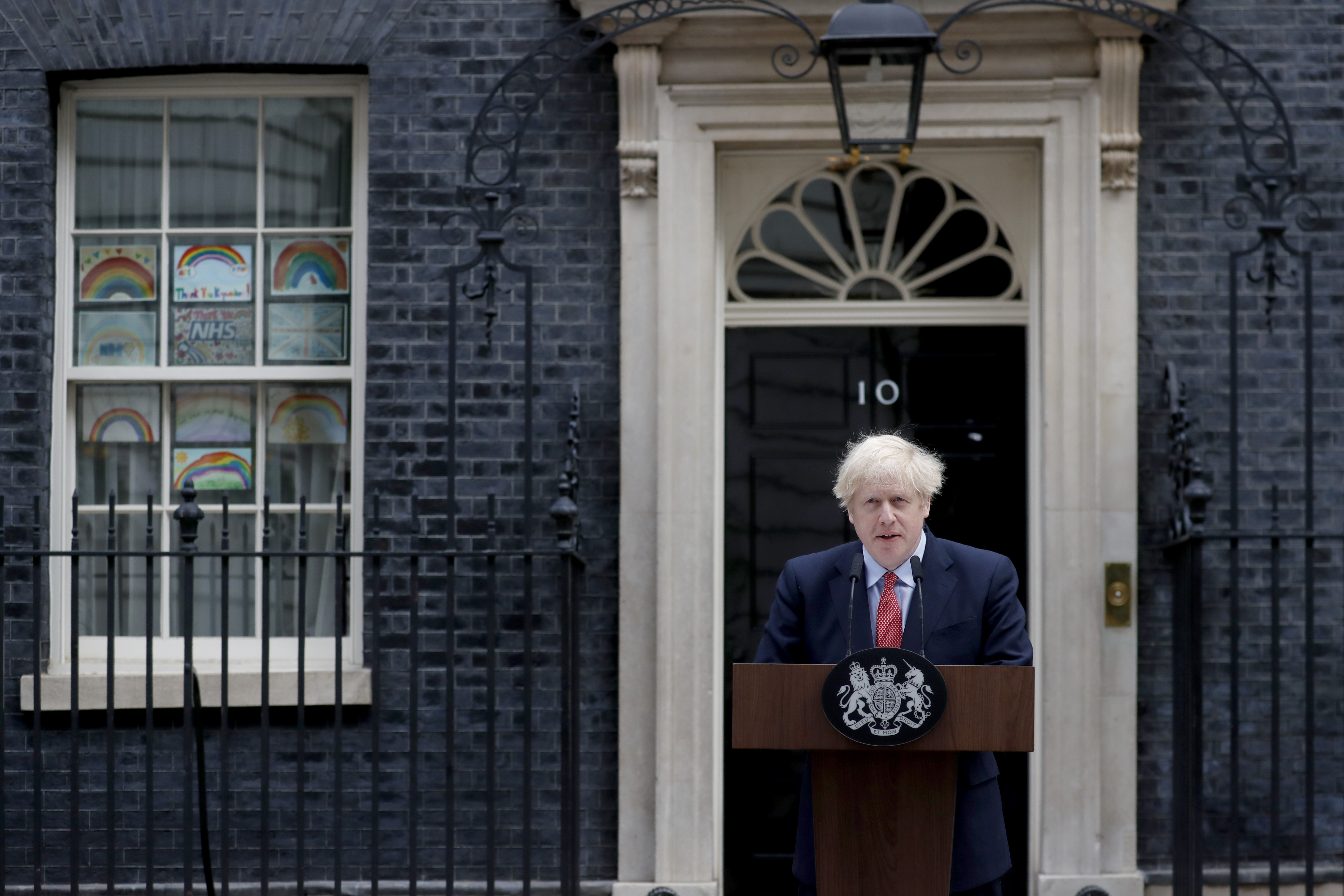 Boris Johnson returns to work after COVID-19 recovery, urges patience over UK lockdown