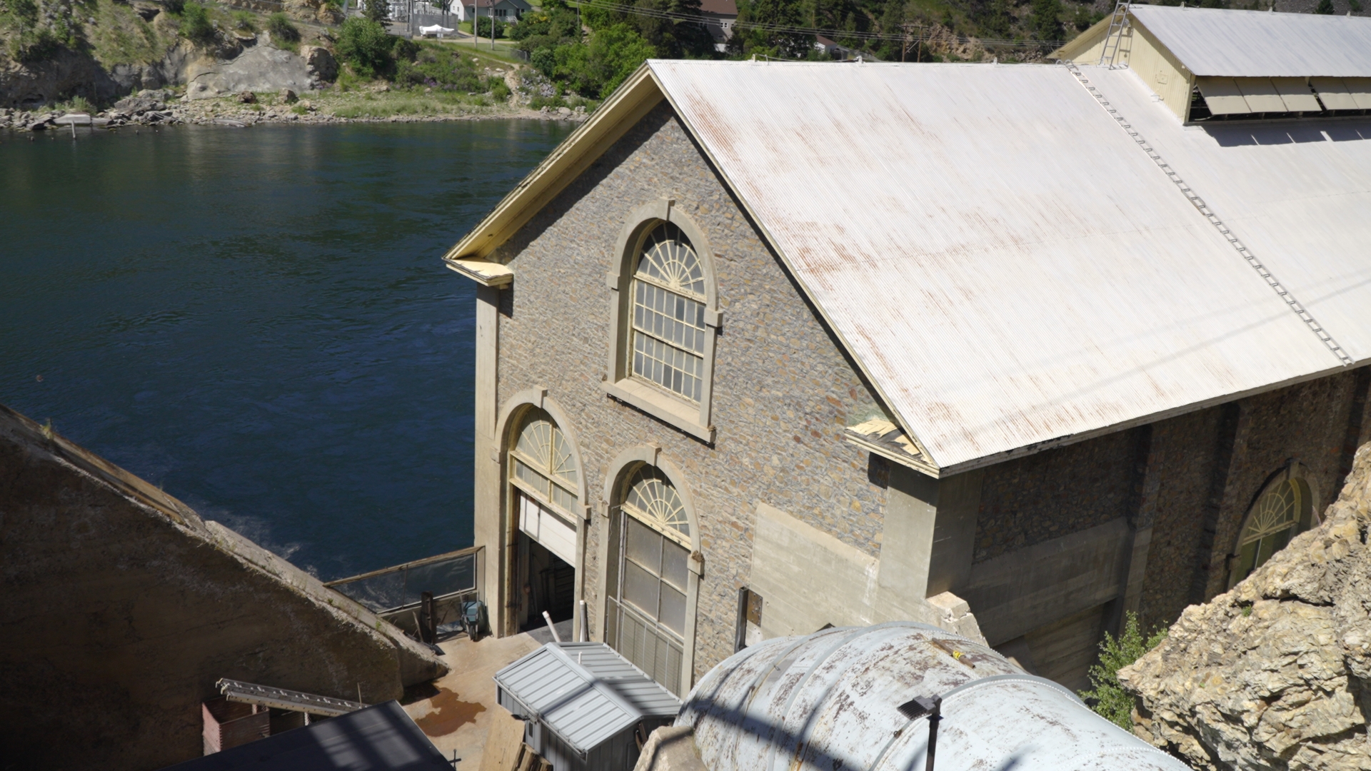 Hauser Dam Power House