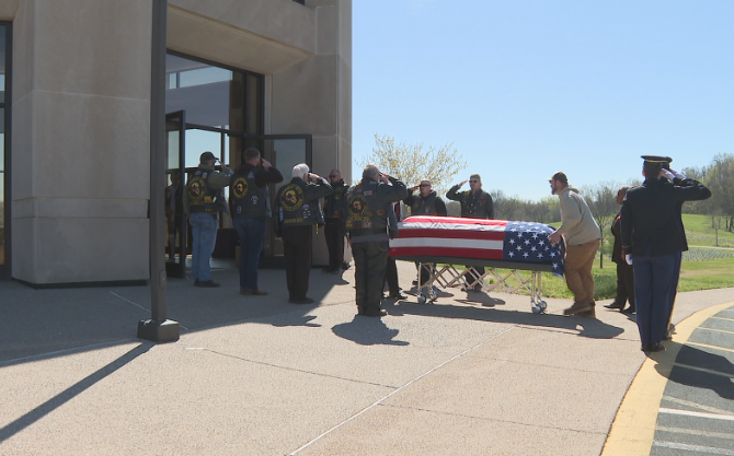 community members gather to honor veteran who died with no family in area
