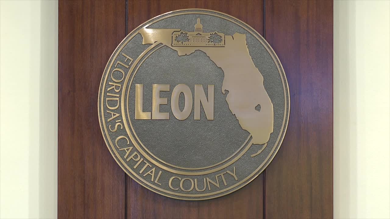 Leon County leaders plan town hall over Lake Munson restoration, approve pedestrian safety upgrades