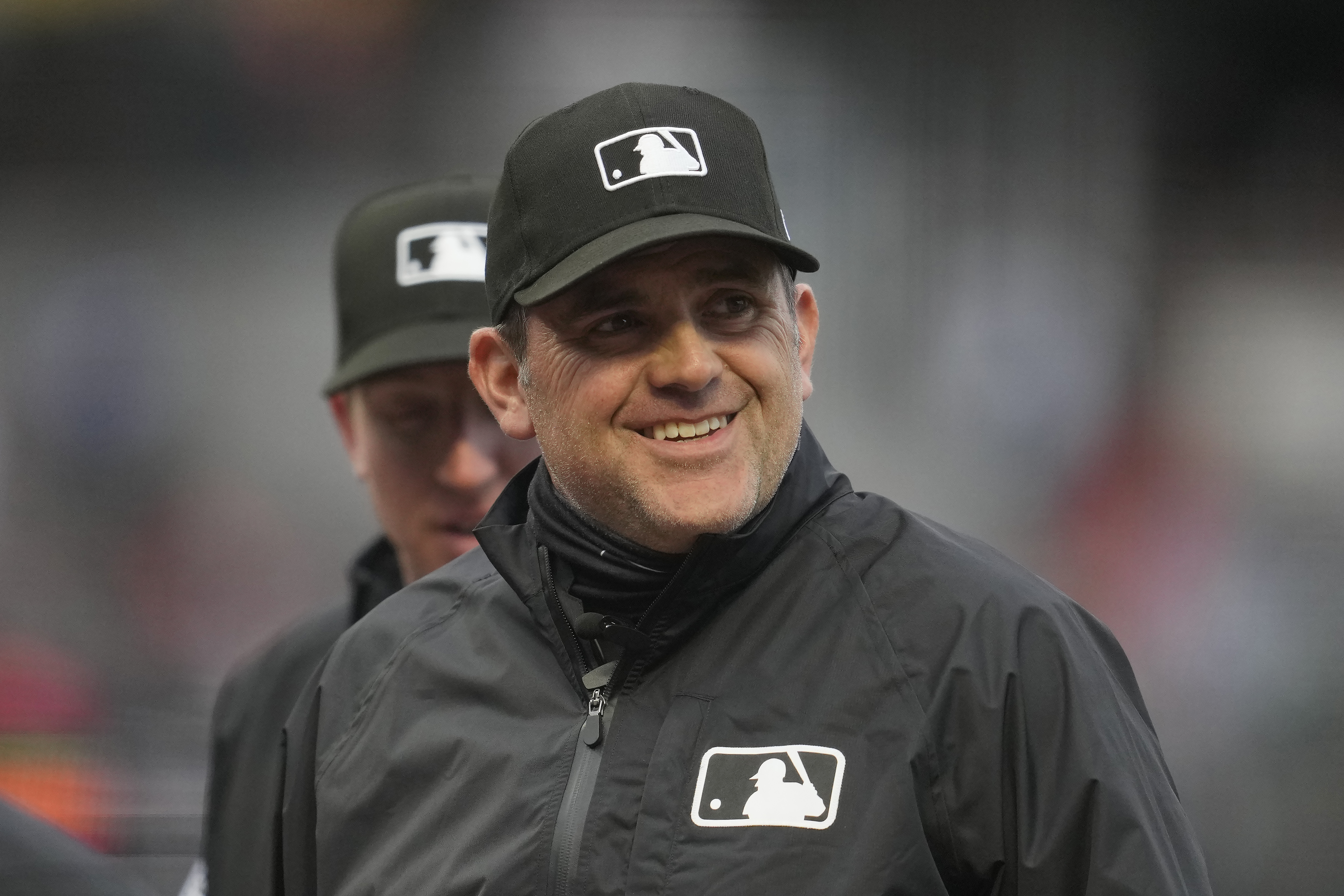 Brian Knight umpire