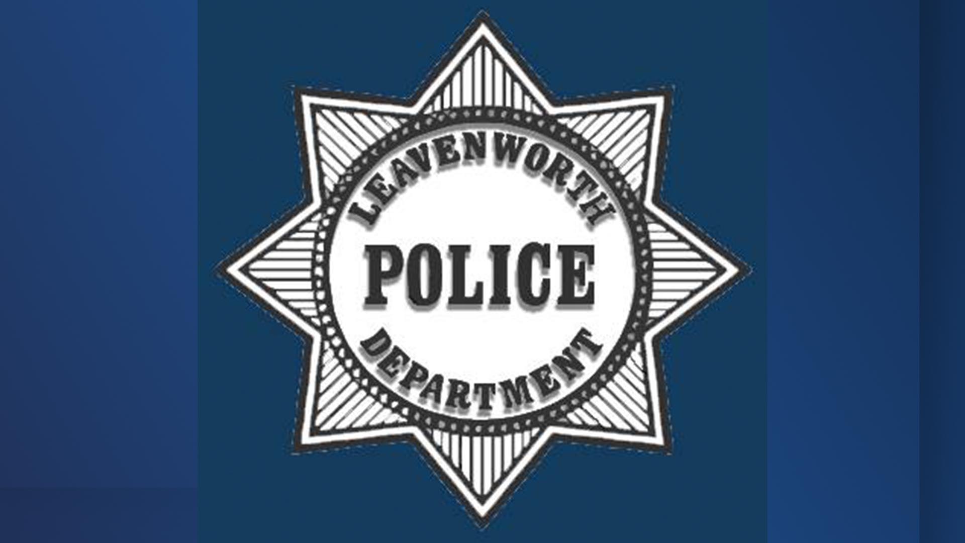 Leavenworth Police logo.jpg