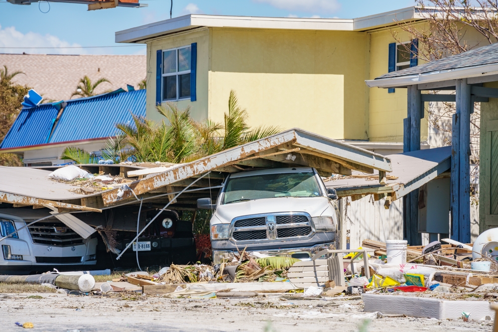 Fort,Myers,,Fl,,Usa,-,October,1,,2022:,Truck,Pinned