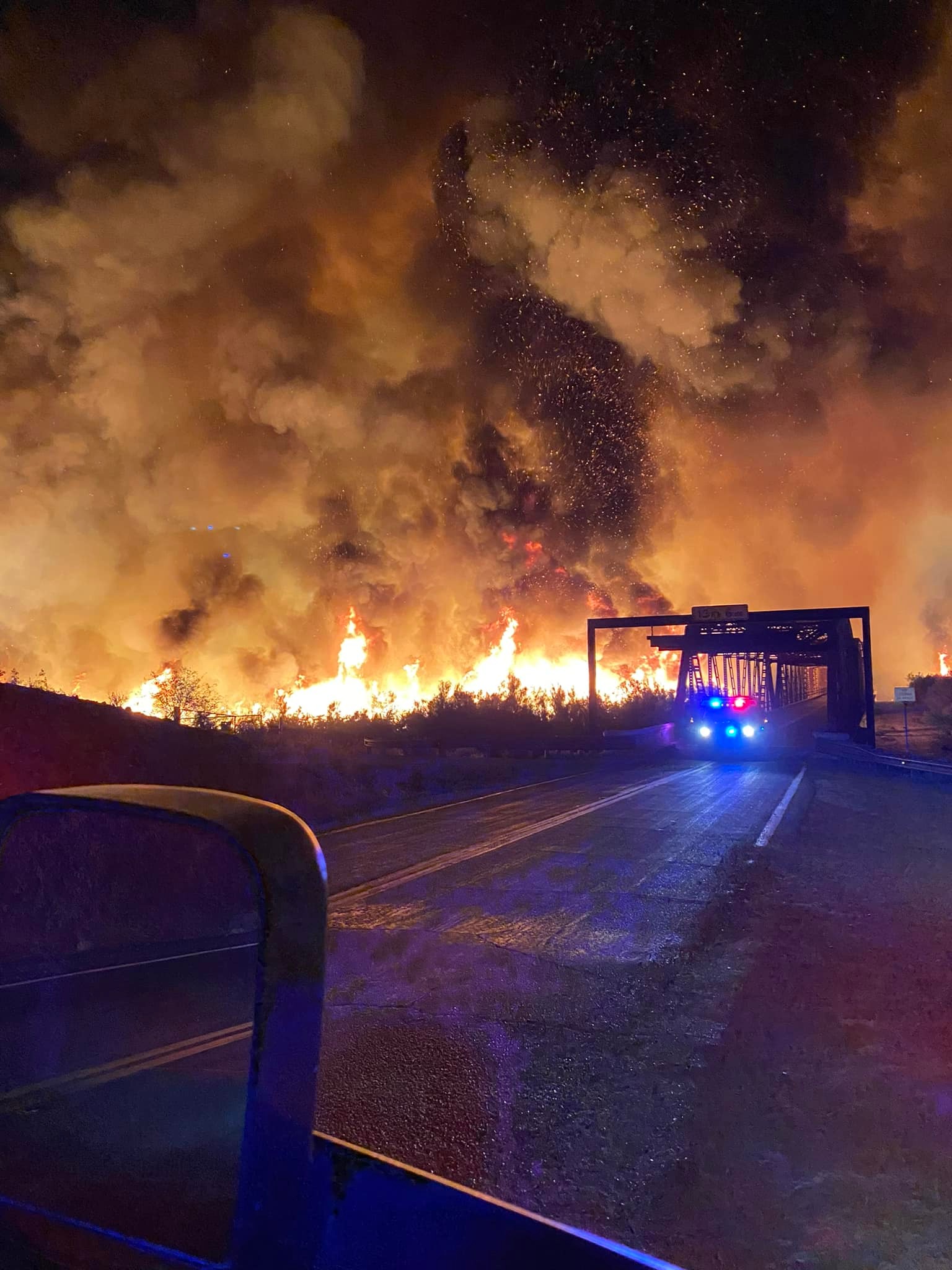 Fire near Gillespie Dam