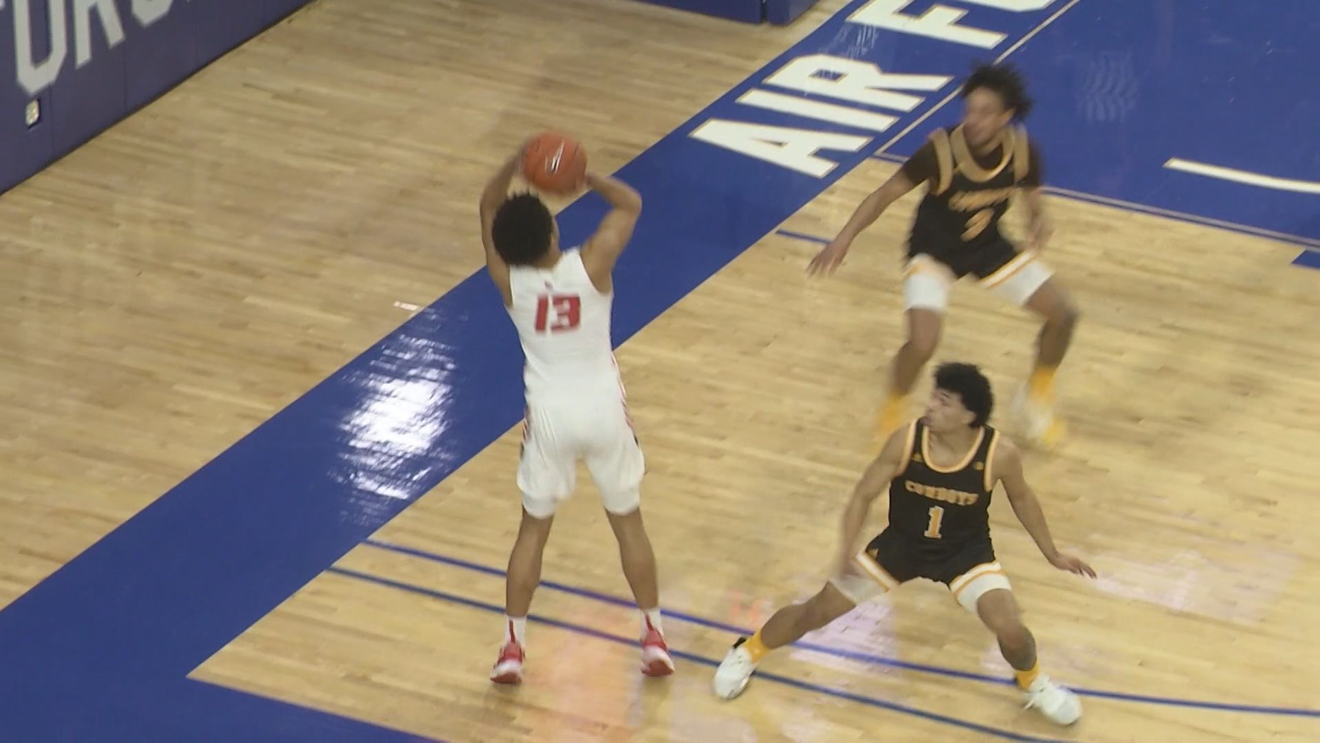 New Mexico's Johnson pushing through weird freshman season