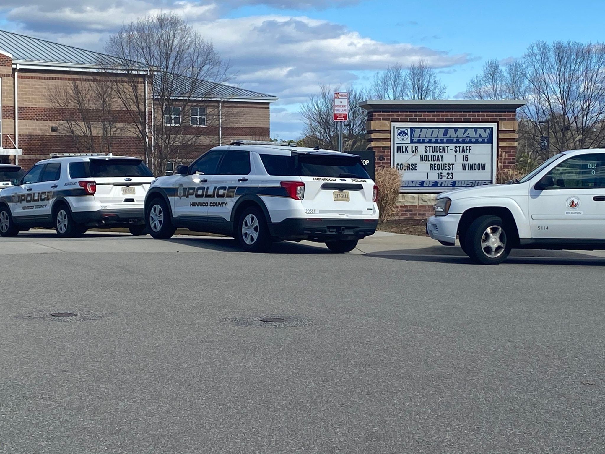 Holman Middle School weapon 01.jpg