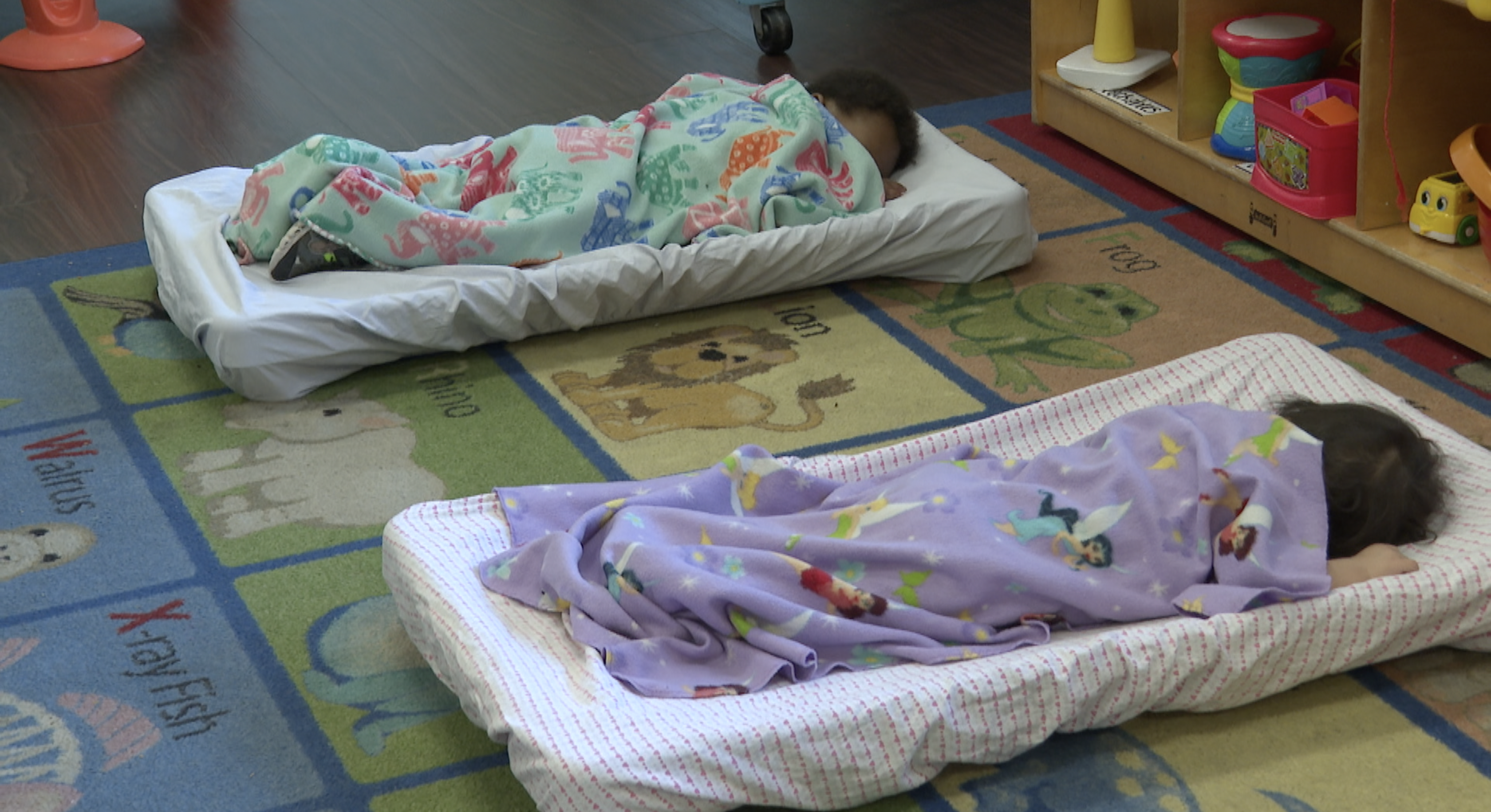 kids sleeping at childcare