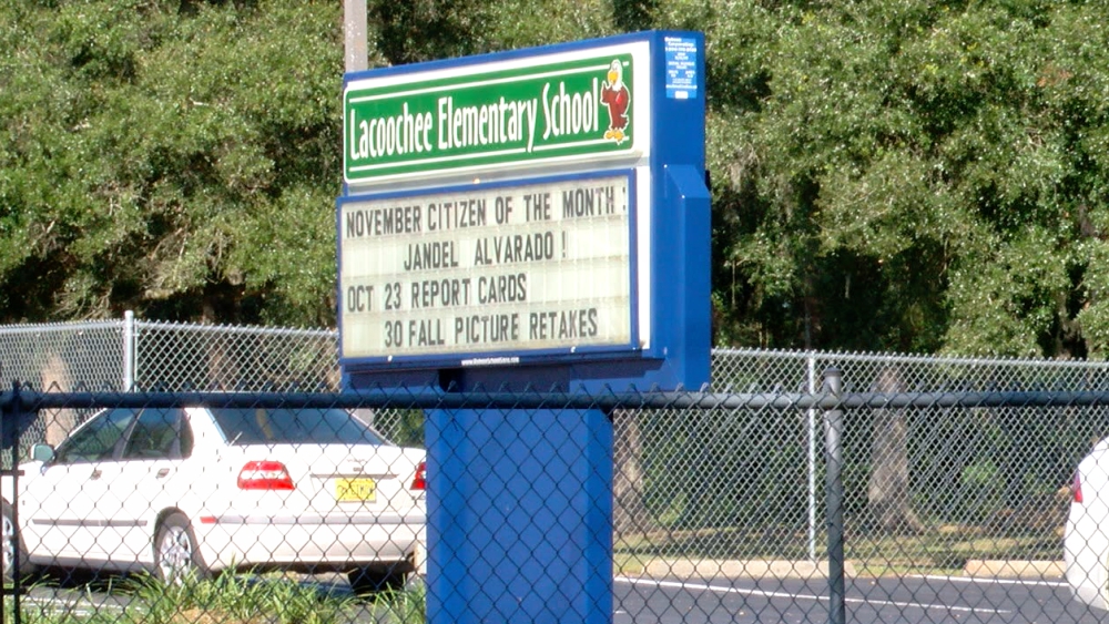 Laccoochee Elementary School sign
