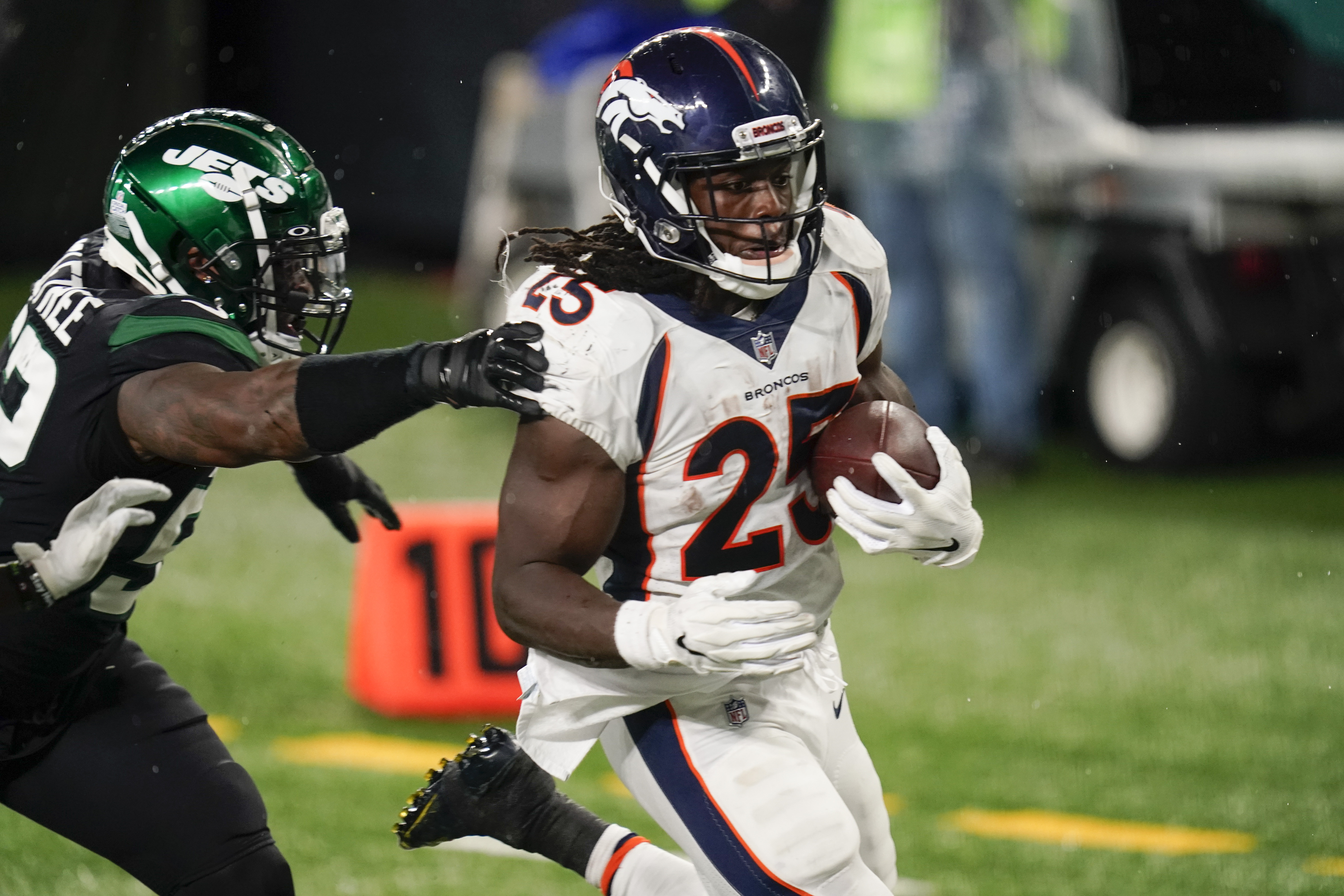 melvin gordon broncos jets
