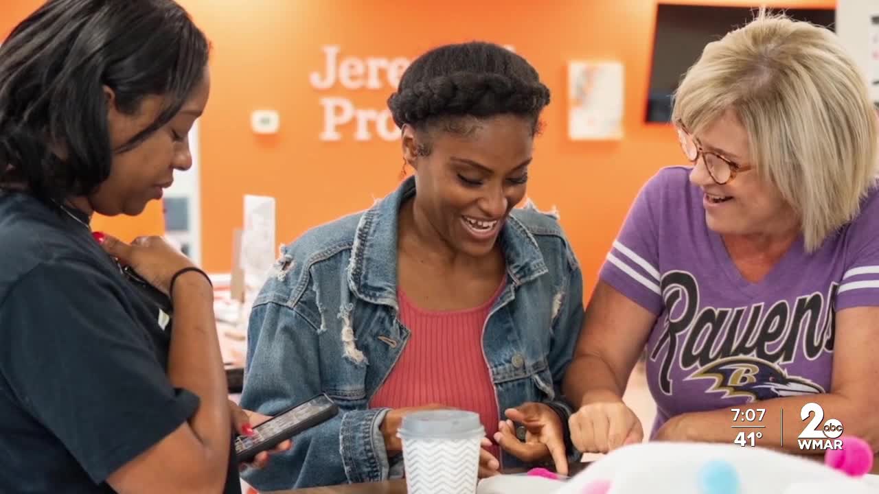 Baltimore runners relay 134 miles to support single mothers