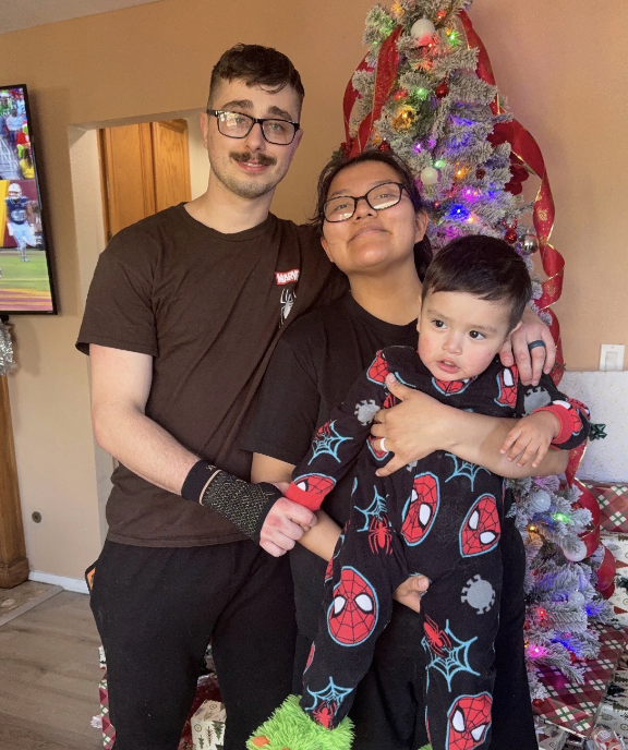 Father suffers severe burns shielding his 2-year-old son from a raging house fire in the Mount Hope area