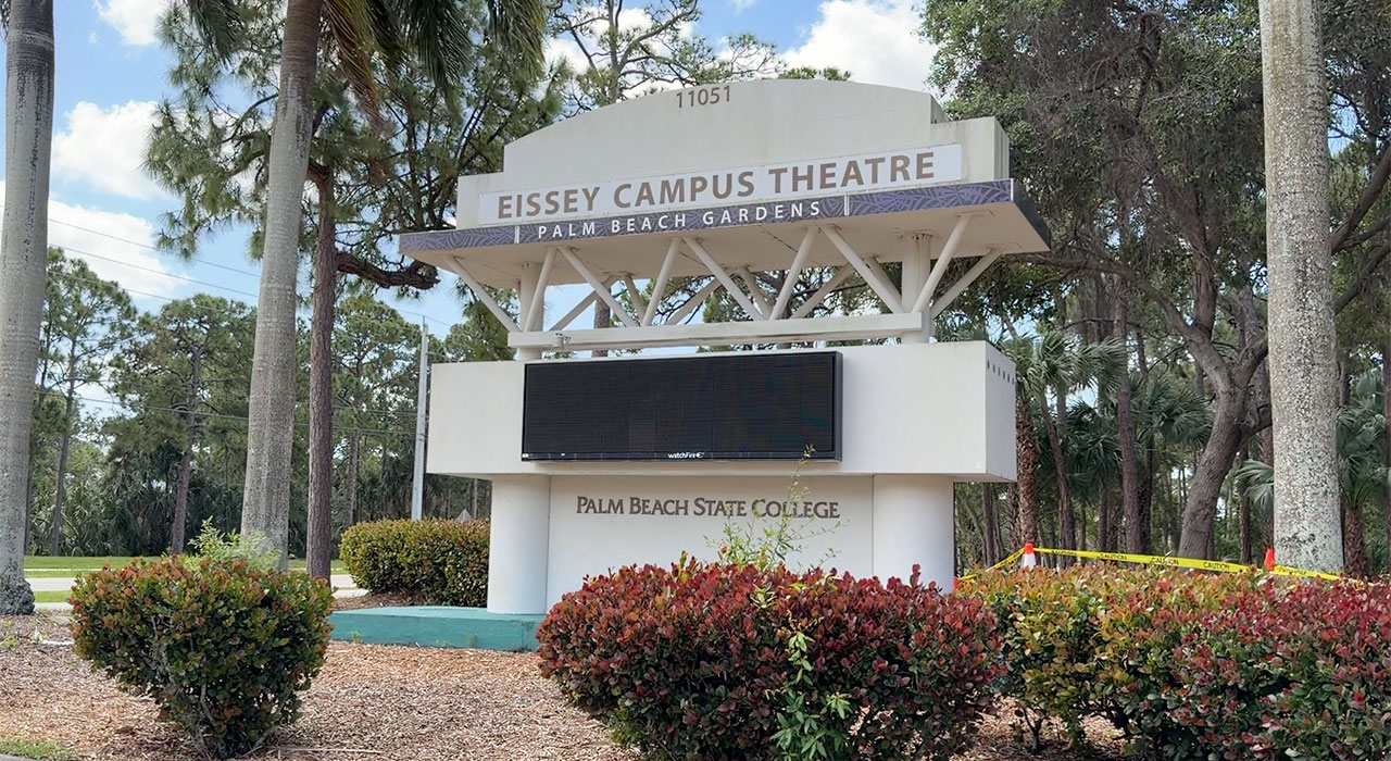 Eissey Campus Theatre 