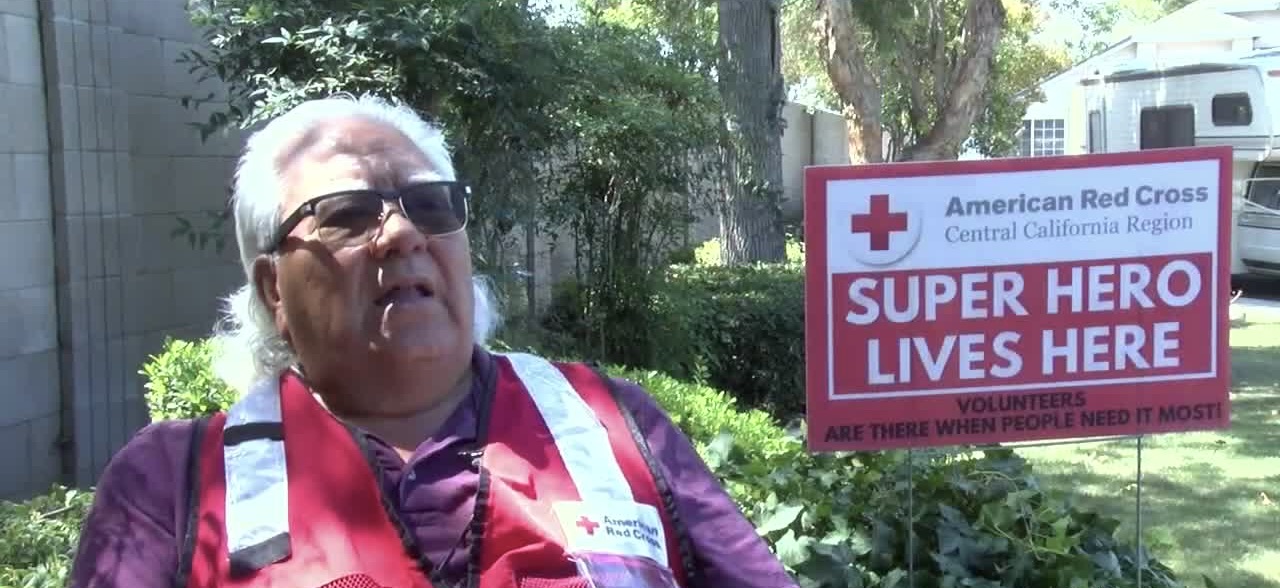 Red Cross volunteer Manuel Lerma, 75
