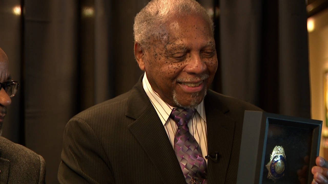  Retired division chief honored by Denver Police Museum 