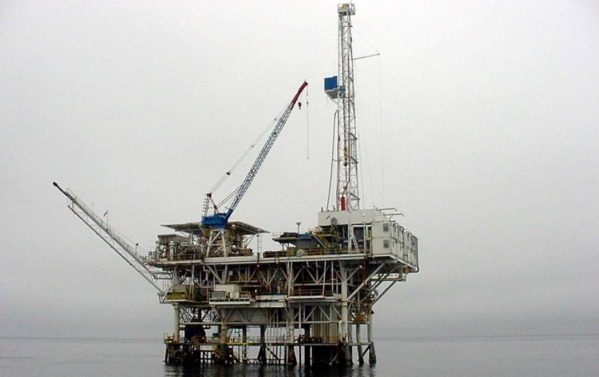 oil platform holly.jpg