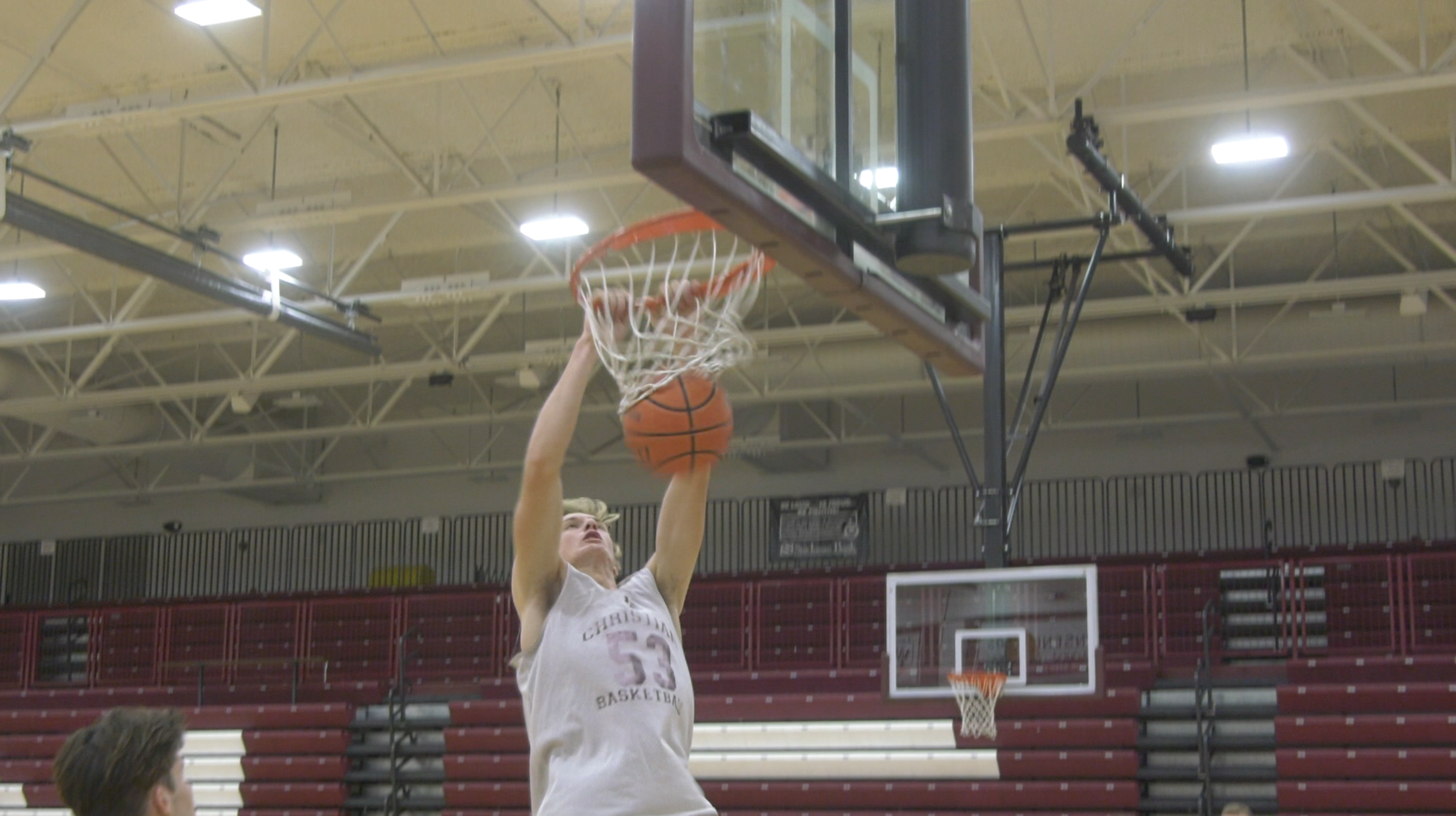 'Selfless' Manhattan Christian boys basketball aims high for 2021-2022 season