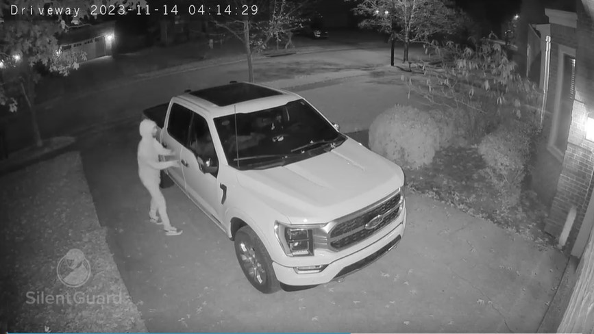 car break in attempt still.jpg