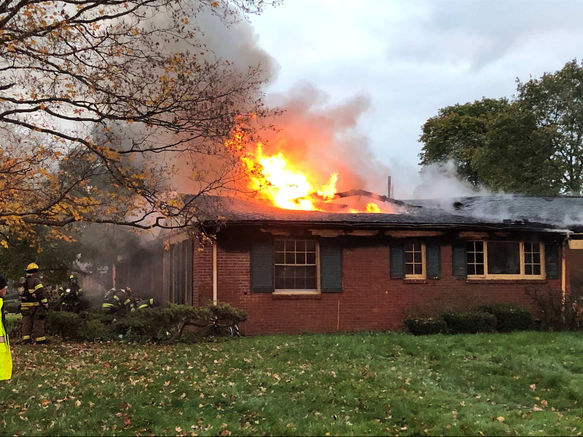 Deadly fire on Lansing's west side