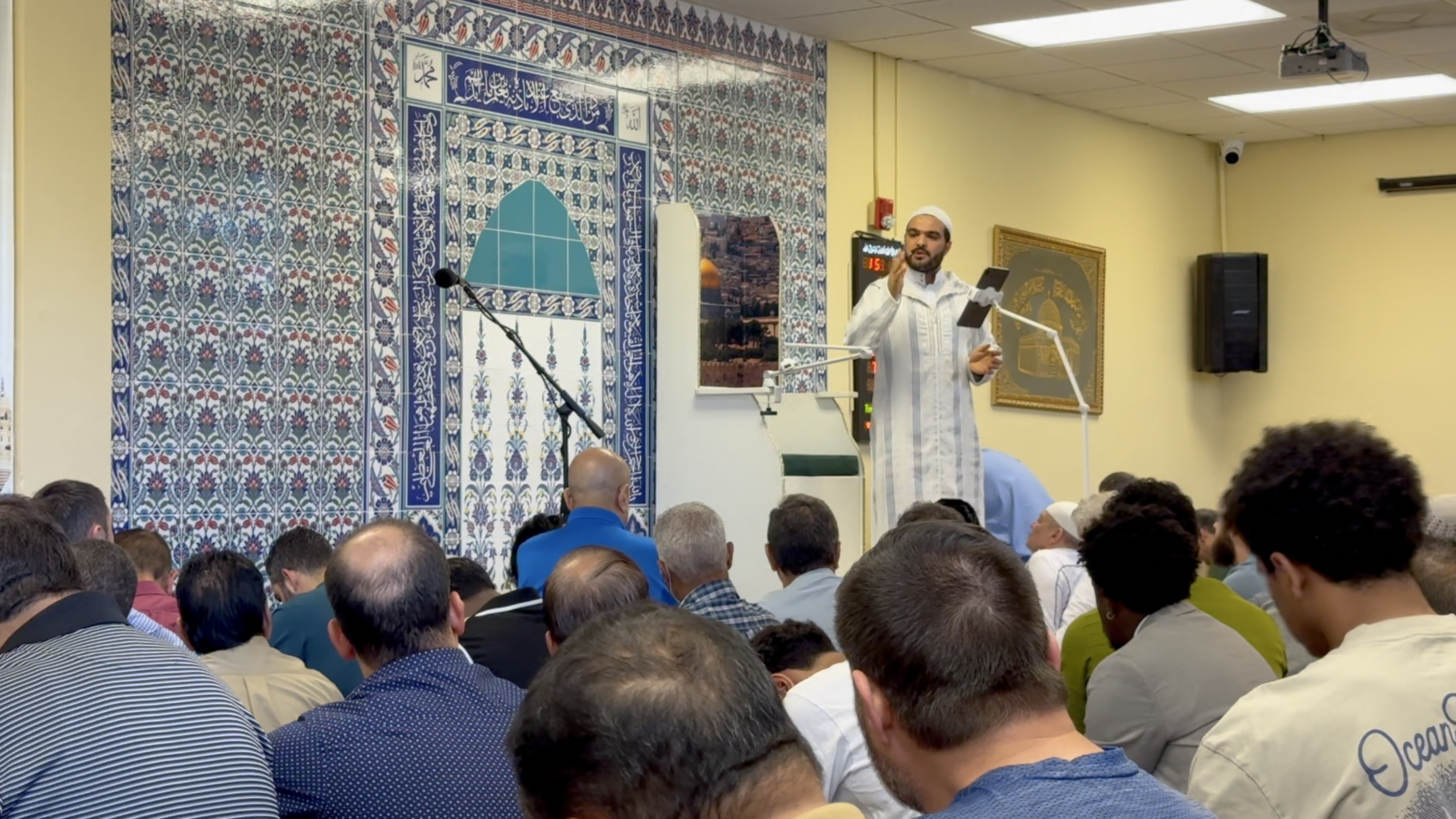 Islamic Center of Naples observes Ramadan