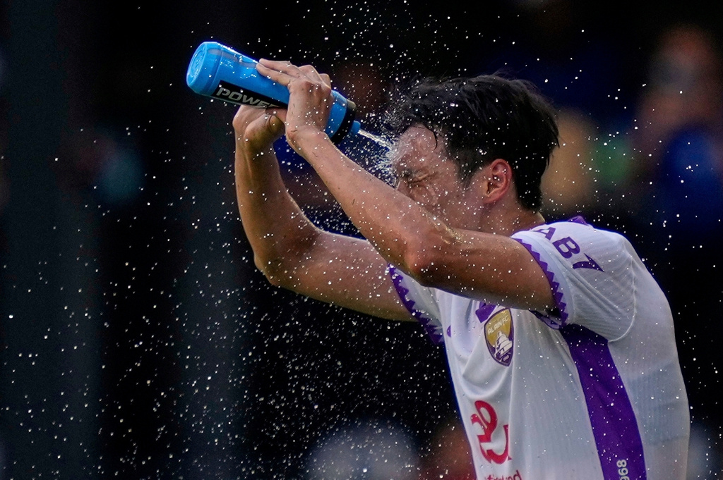WCup Climate Heat Plans Soccer