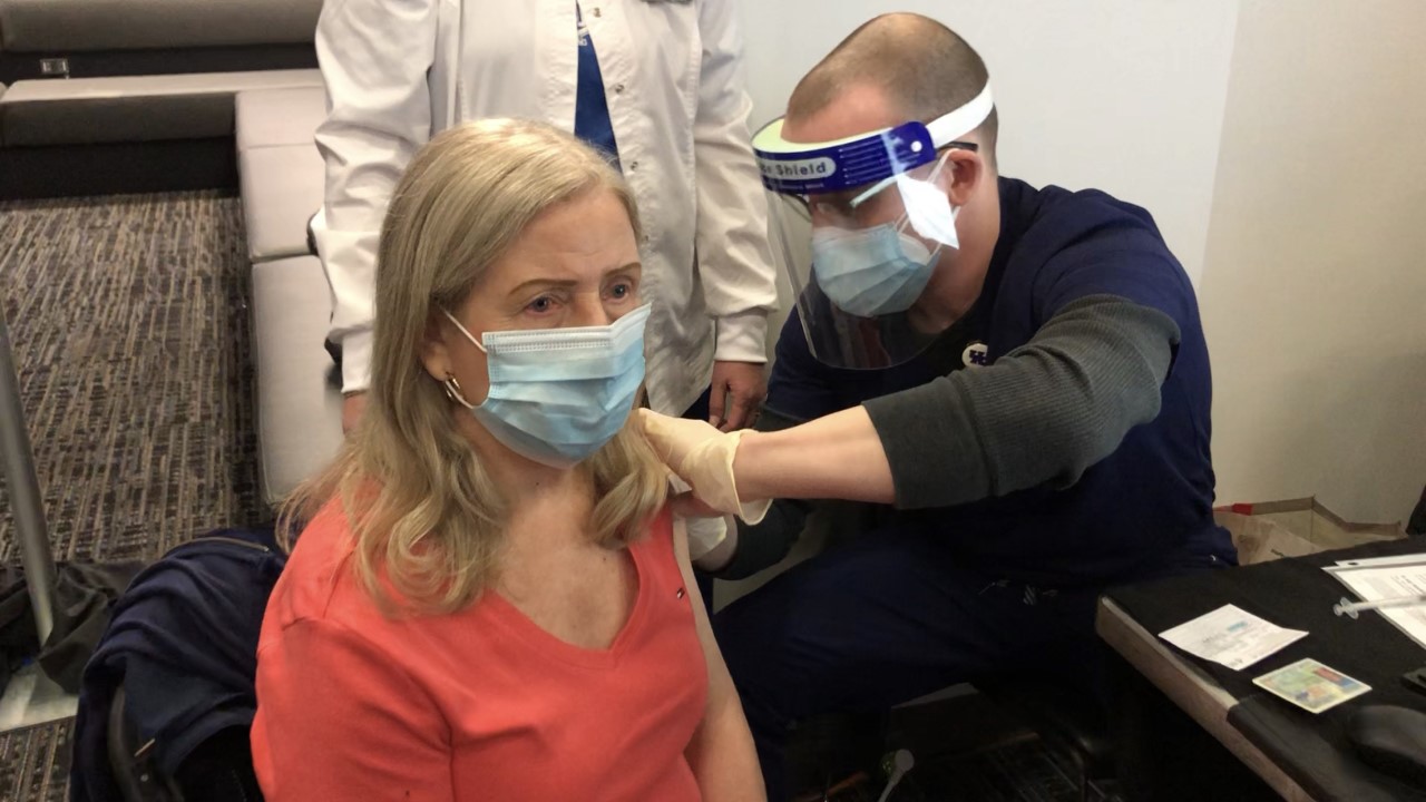 vaccine clinic.jpg