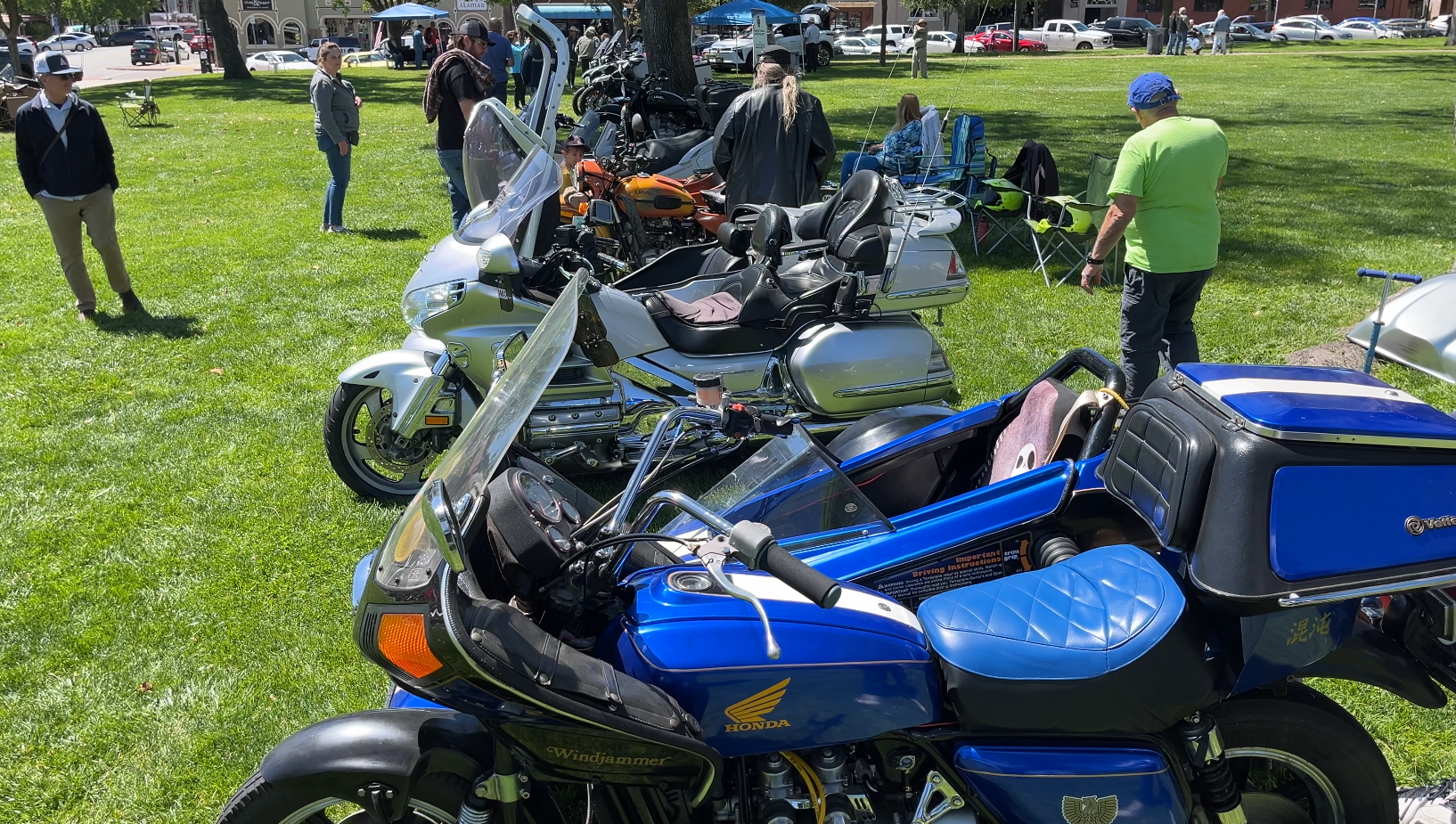 paso robles car show and comic con.png