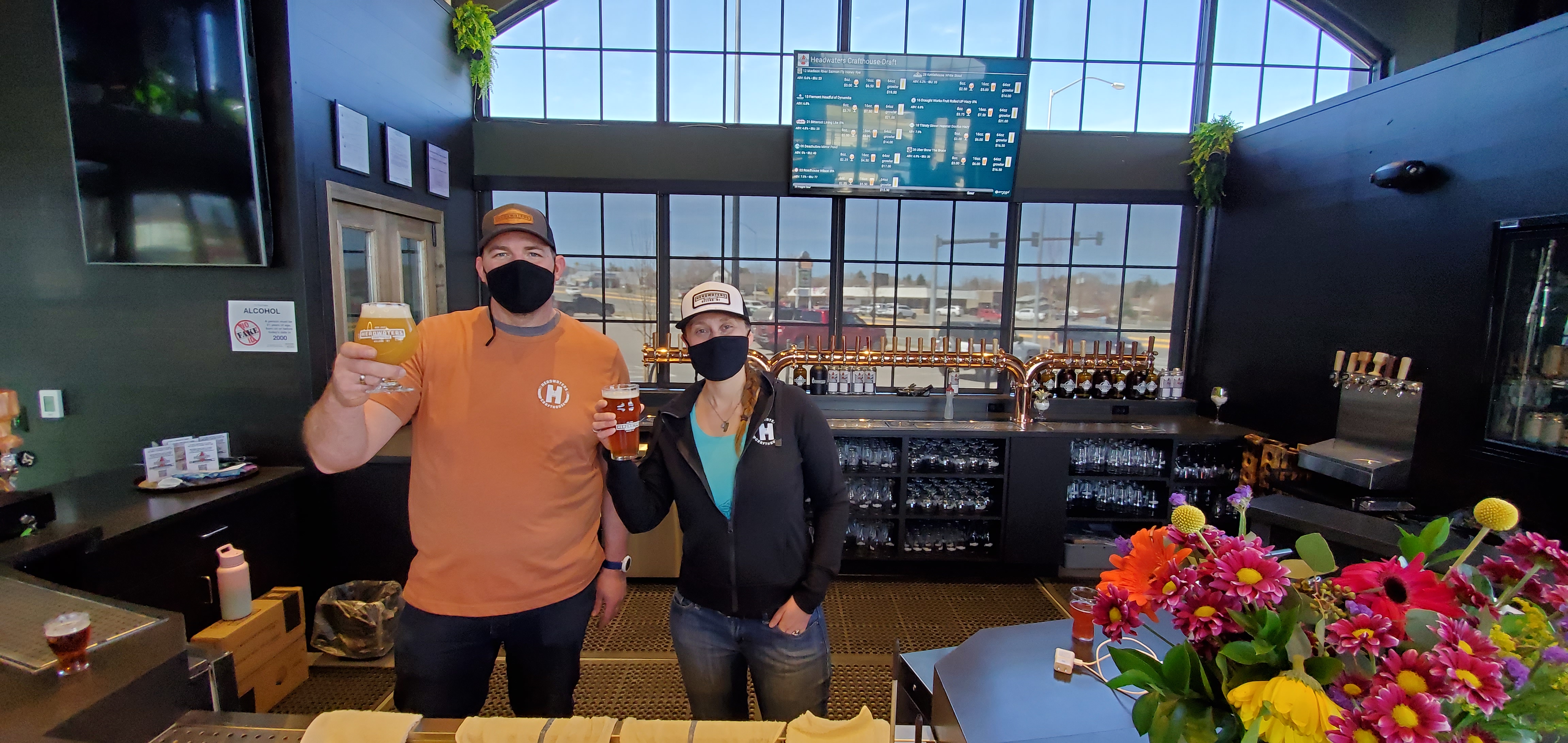 Headwaters Crafthouse