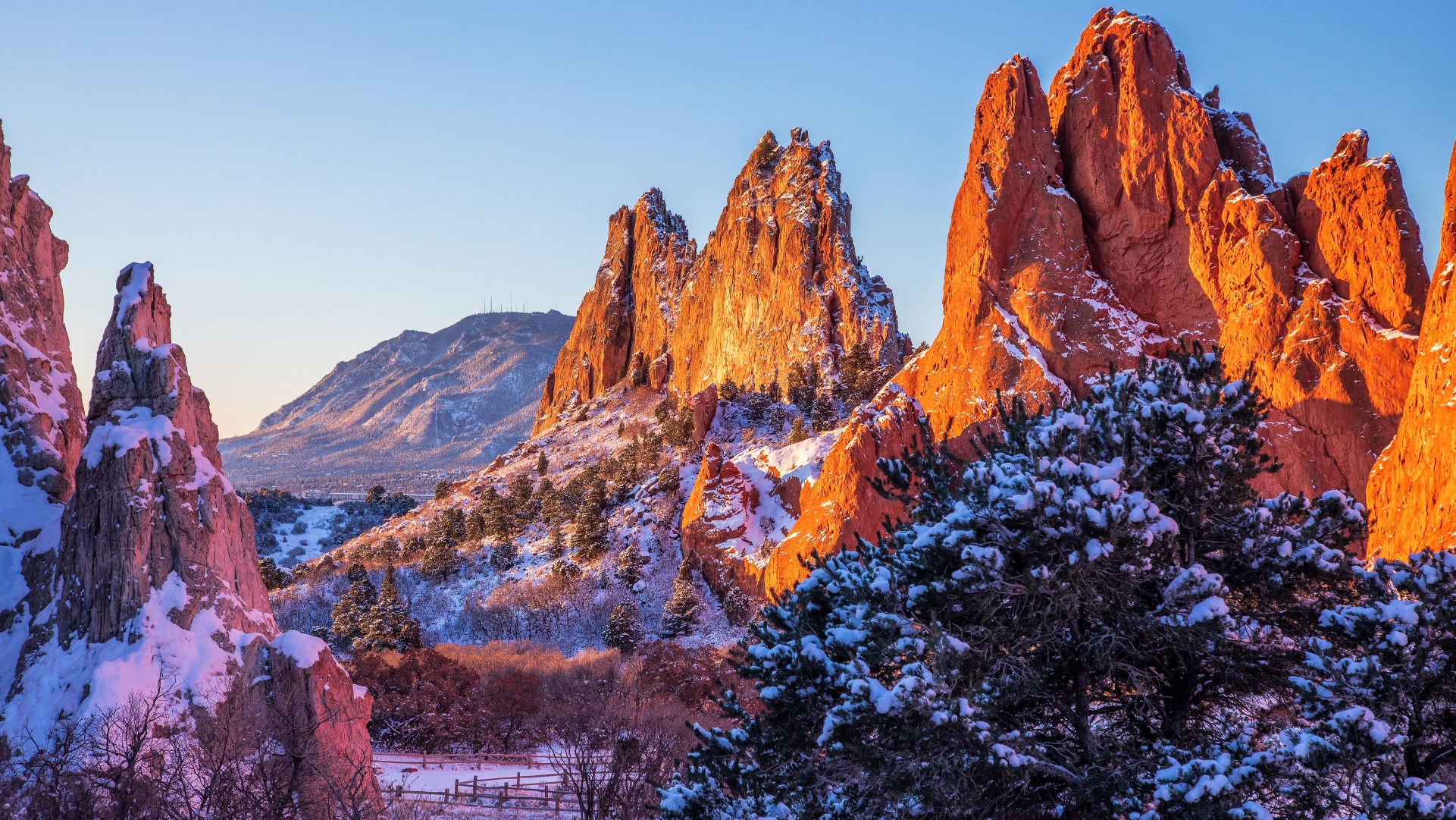 Snowy Garden of the Gods