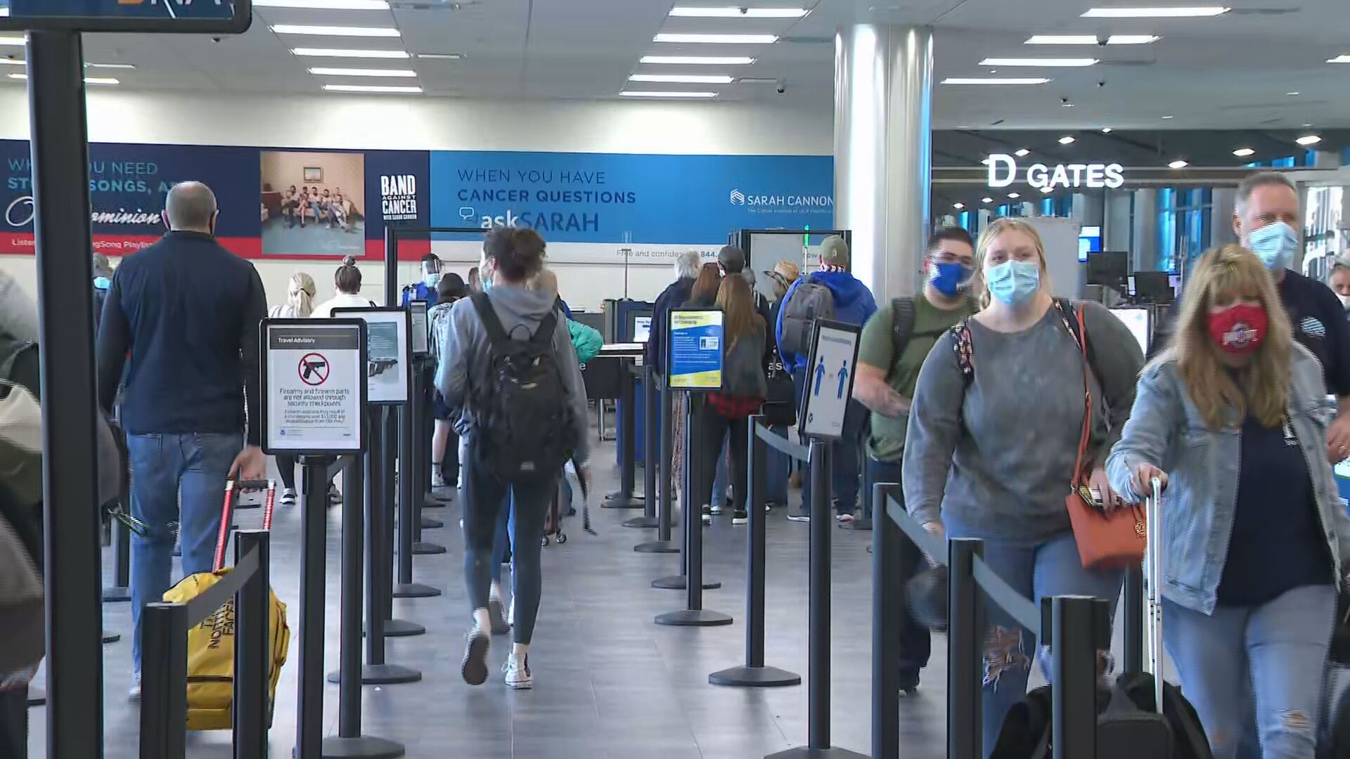 6P KYLE_ HOLIDAY TRAVEL_frame_148.jpeg