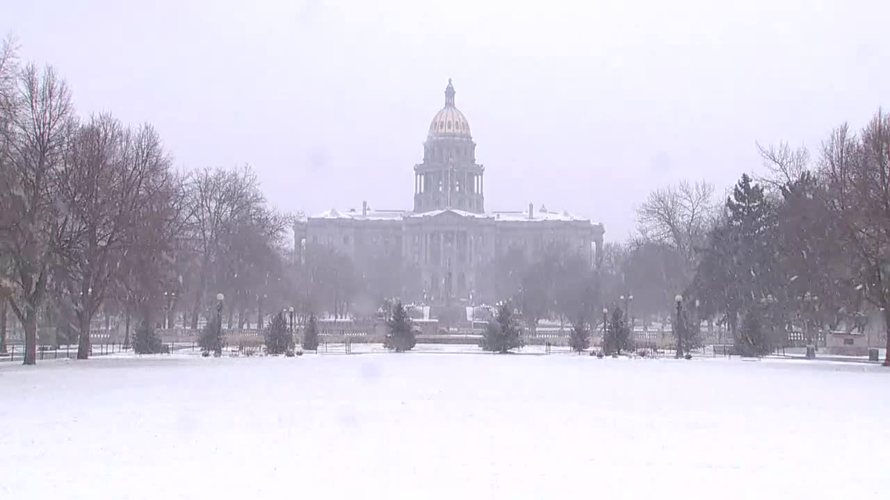 denver-capitol-snow-colorado-capitol-snow-feb2020