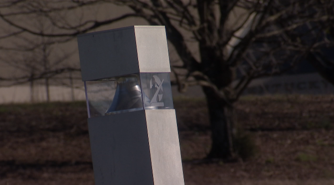 Kentucky Vietnam Veterans Memorial gets new lights