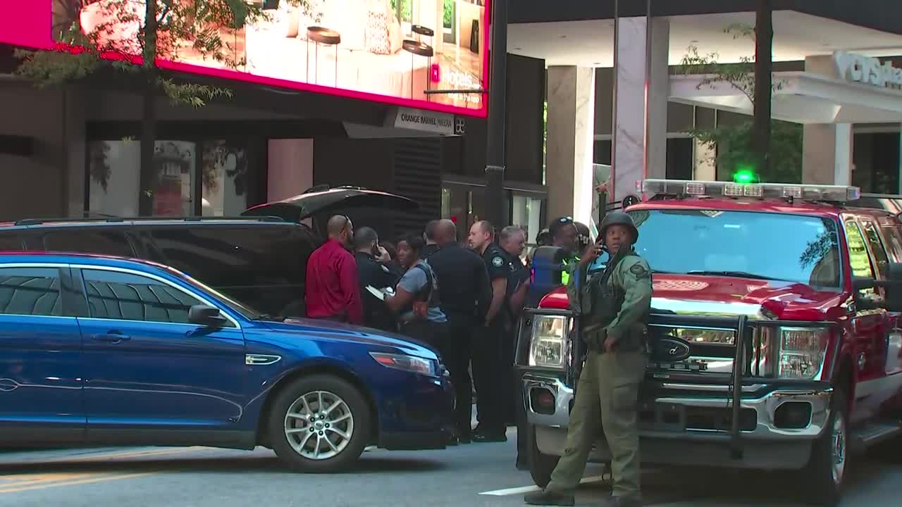 4 people shot in Atlanta office building; suspect reportedly injured: Police