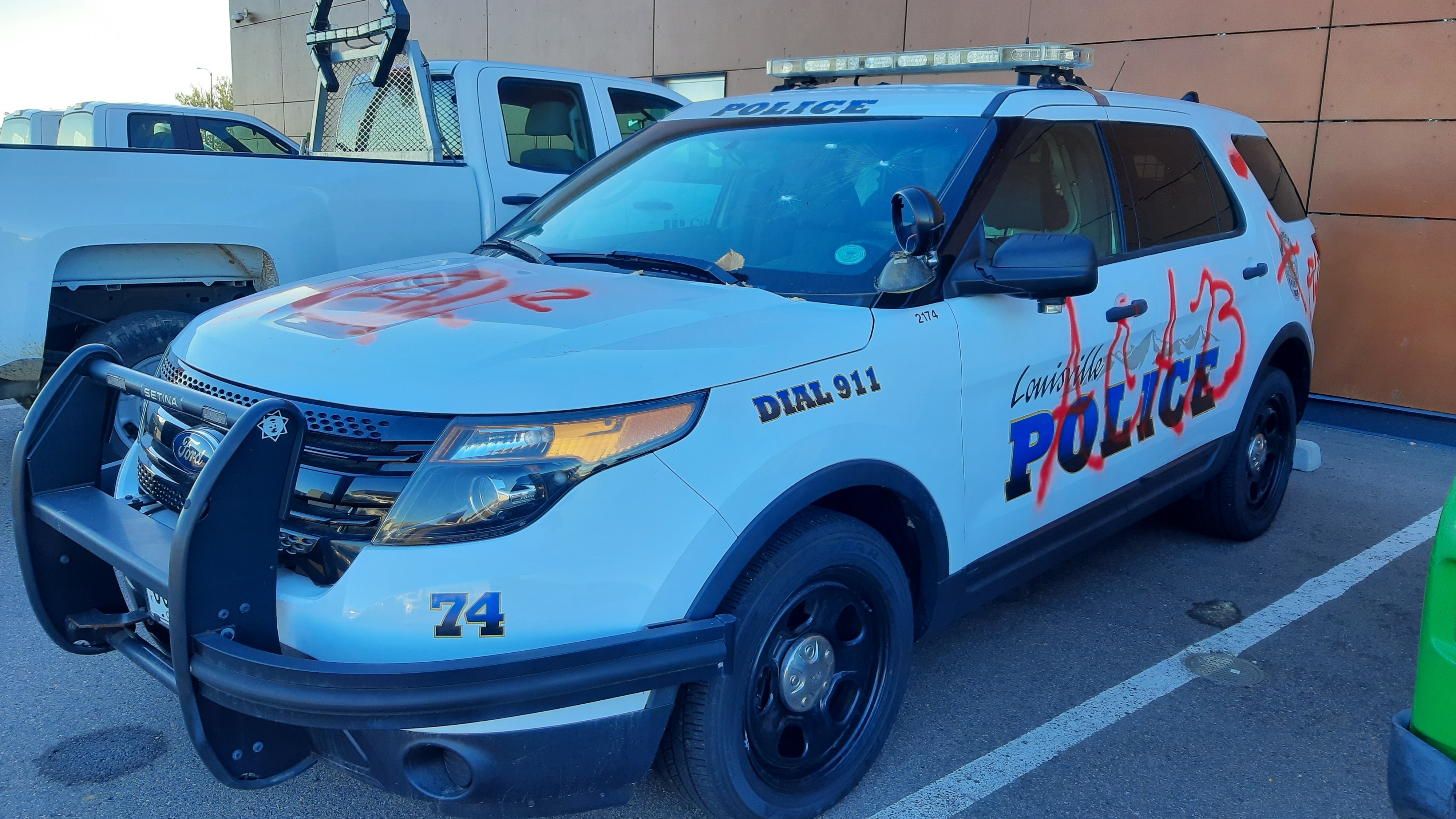 louisville patrol car vandalized_october 22 2021.jpg