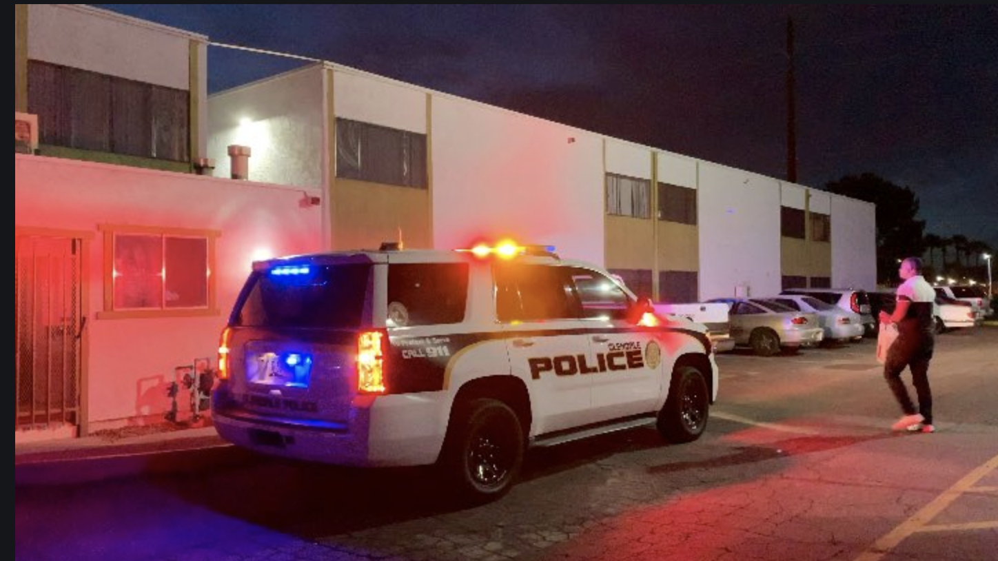 Man shot and killed near Glendale Community College 