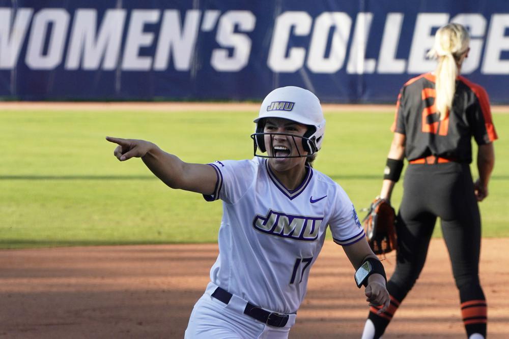 James Madison wins another shocker, tops Oklahoma St. 2-1