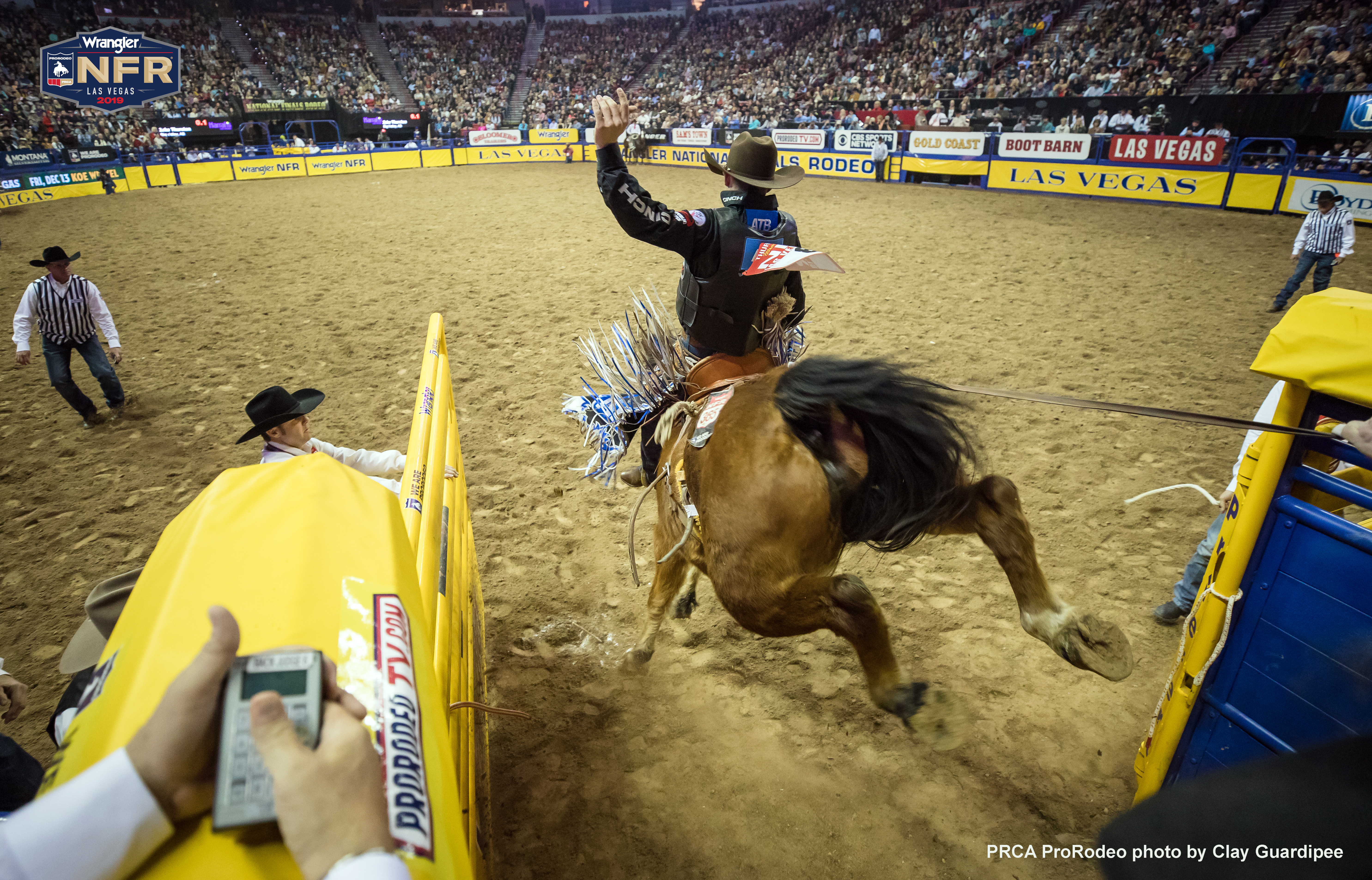 Saddlebronc_R07_ZekeThurston_by Clay Guardipee.jpg