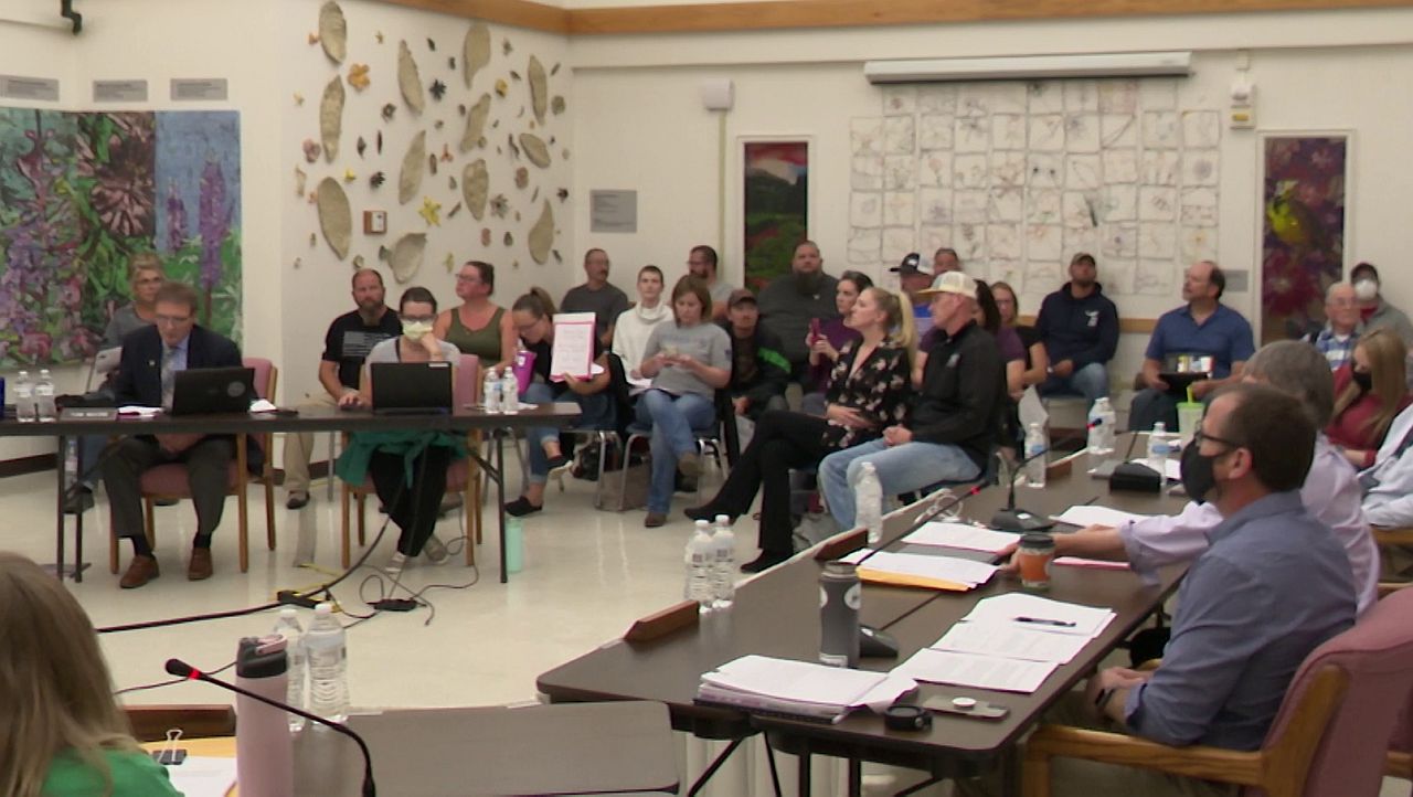GFPS trustees vote on mask policy after public comments