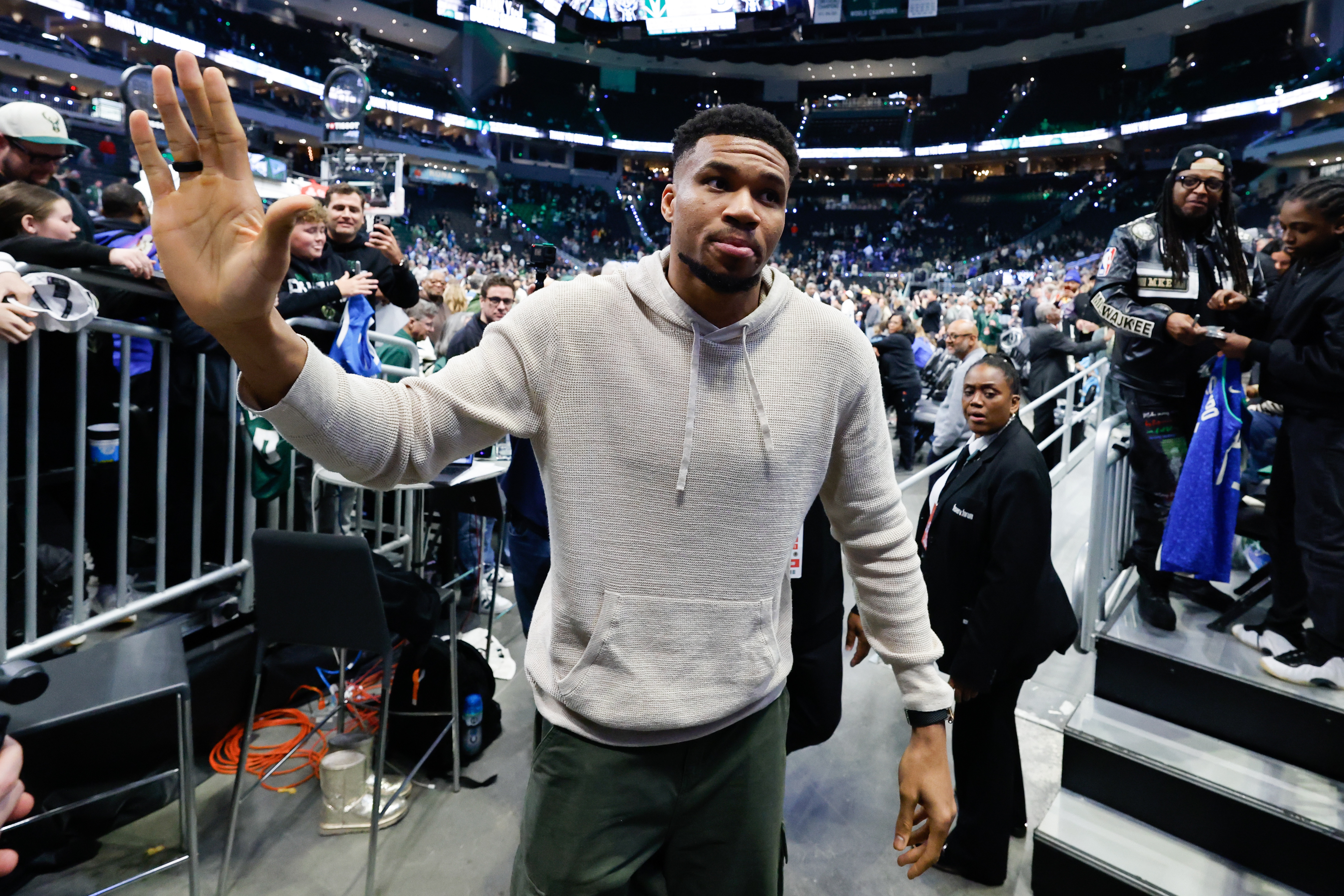 Bucks Heat Trade Basketball