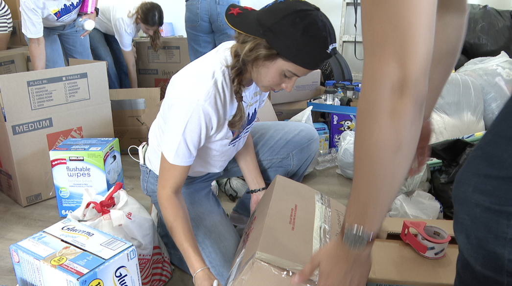 San Diego volunteers collect supplies for Venezuela after earthquakes killed at least 1,450 people. 