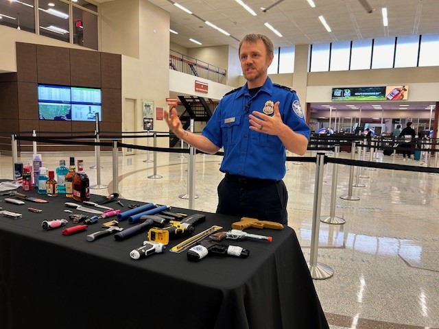 tsa.jpg