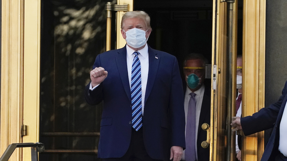 White House chief of staff says Trump wants to work from the Oval Office despite COVID-19 infection