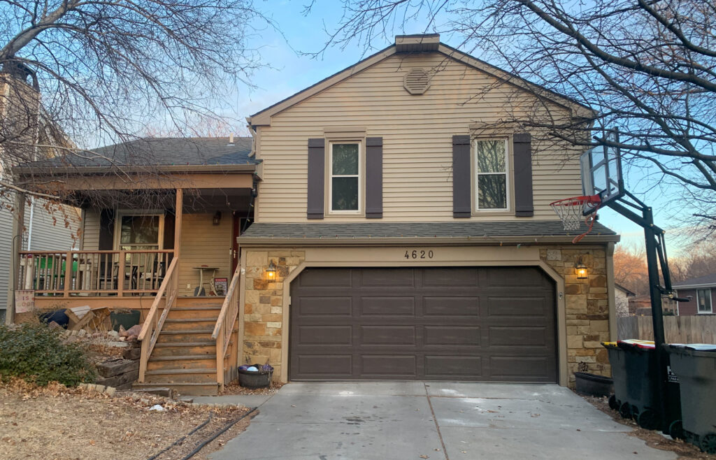 4620-south-56th-house.jpg