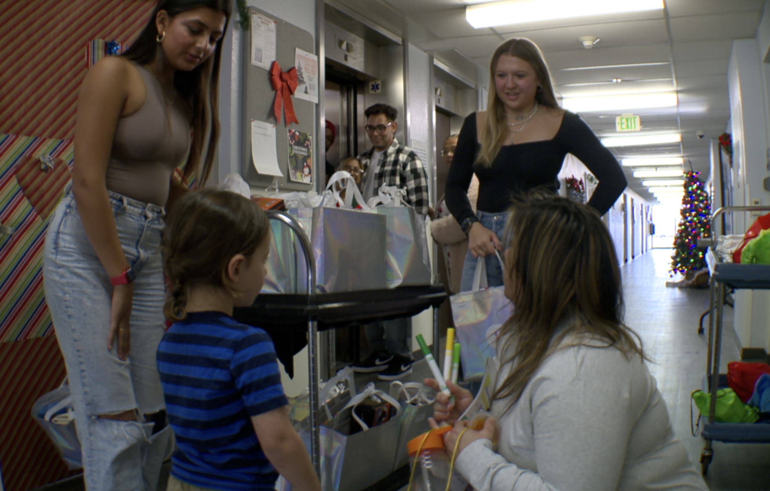 La Jolla teenager starts non-profit to help homeless children