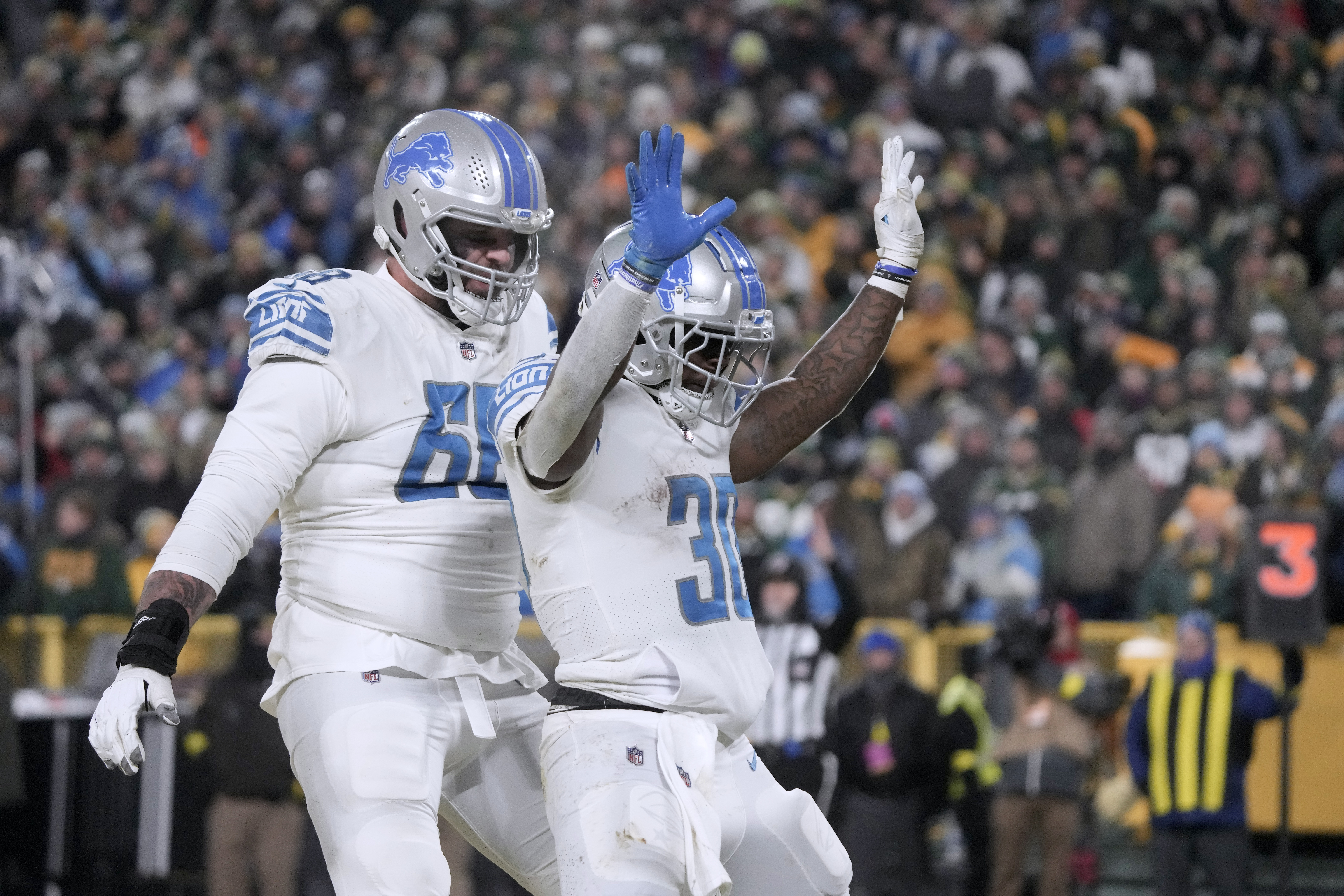 Lions Packers Football