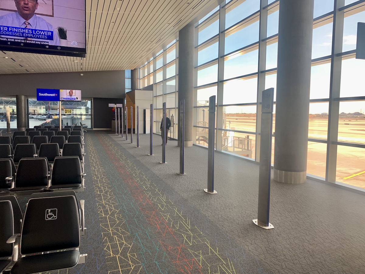 Sky Harbor concourse.jpg