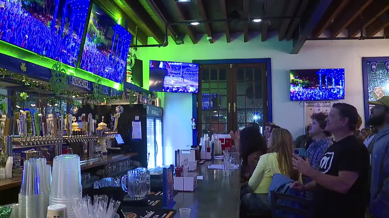 Brooks Rosser joins American Idol watch party in Bel Air