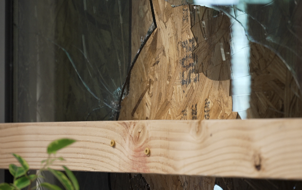 SHATTERED GLASS: Sierra Vista Salvation Army vandalized, costing thousands to fix